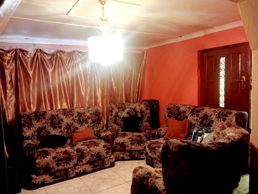 2 Bedroom Property for Sale in Mdantsane Nu 11 Eastern Cape